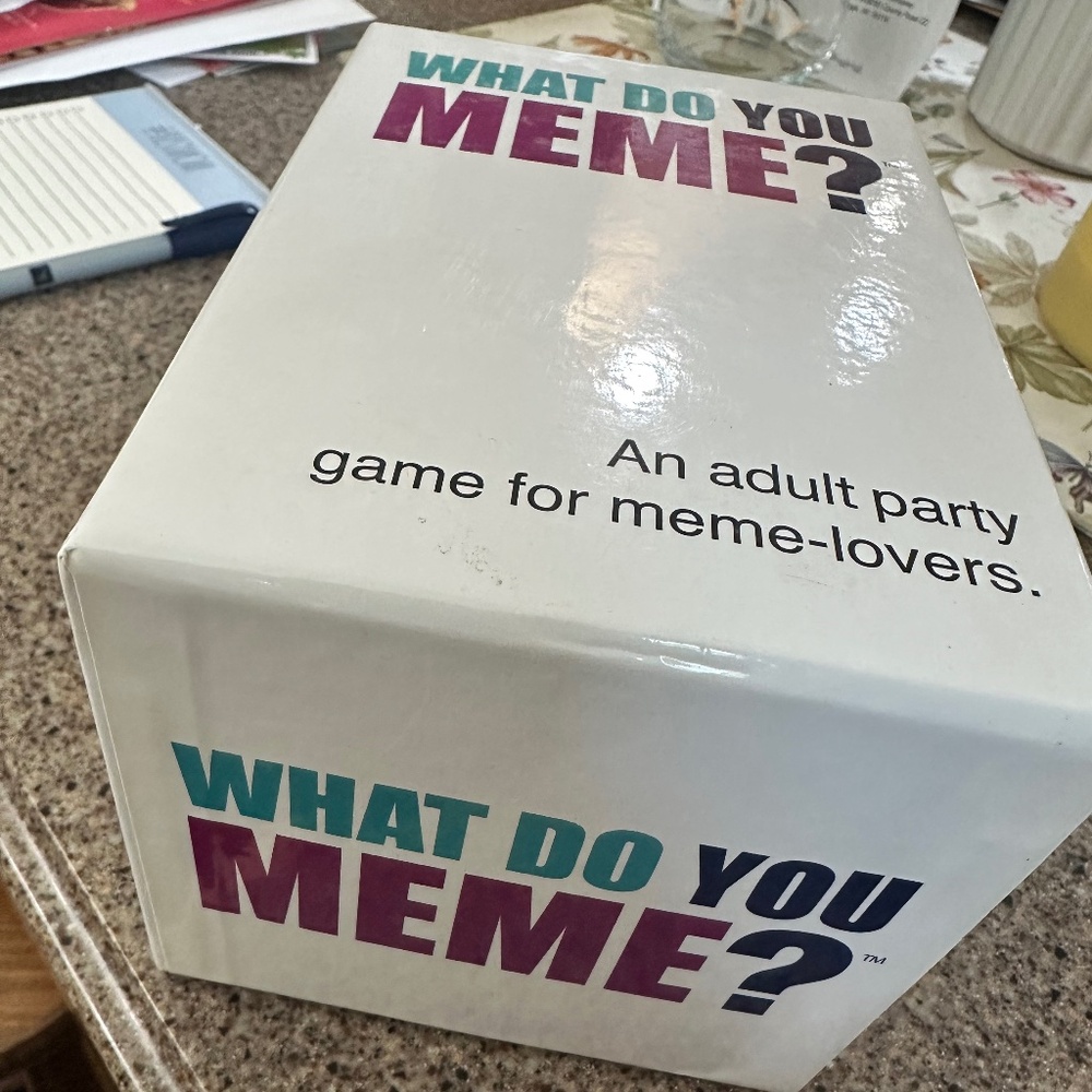 What Do You Meme? CARD GAME